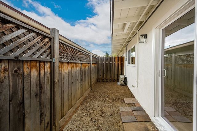 780 N Shattuck Pl, Orange, CA 92867