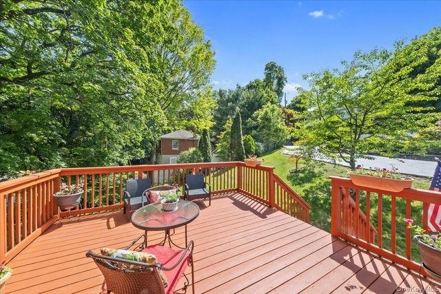 118 Hewitt Street, Lake Peekskill, NY 10537