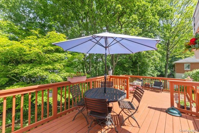 118 Hewitt Street, Lake Peekskill, NY 10537
