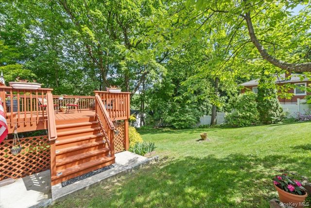 118 Hewitt Street, Lake Peekskill, NY 10537