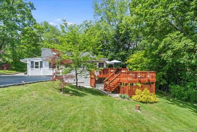 118 Hewitt Street, Lake Peekskill, NY 10537
