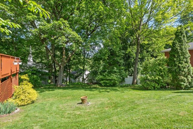 118 Hewitt Street, Lake Peekskill, NY 10537
