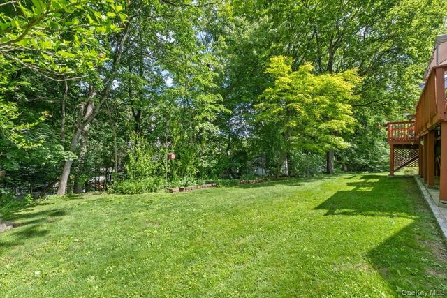 118 Hewitt Street, Lake Peekskill, NY 10537