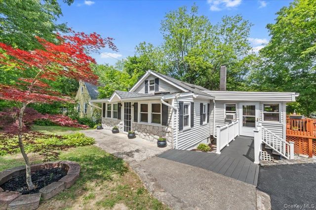 118 Hewitt Street, Lake Peekskill, NY 10537
