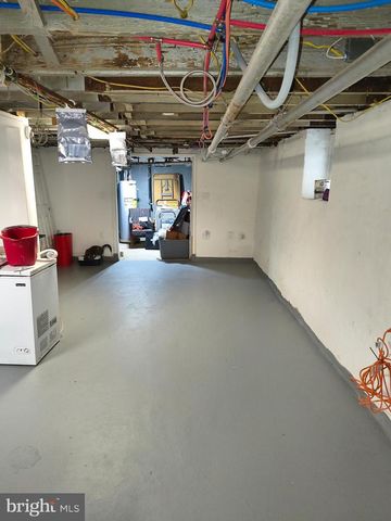 530 ORCHARD AVE, Lansdowne, PA 19050