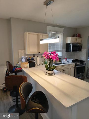 530 ORCHARD AVE, Lansdowne, PA 19050