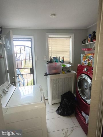 530 ORCHARD AVE, Lansdowne, PA 19050