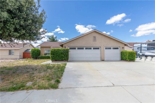 42821 Seal Rock Court, Hemet, CA 92544