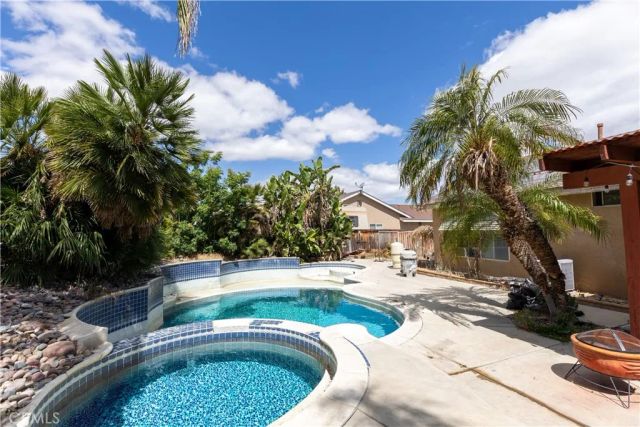 42821 Seal Rock Court, Hemet, CA 92544