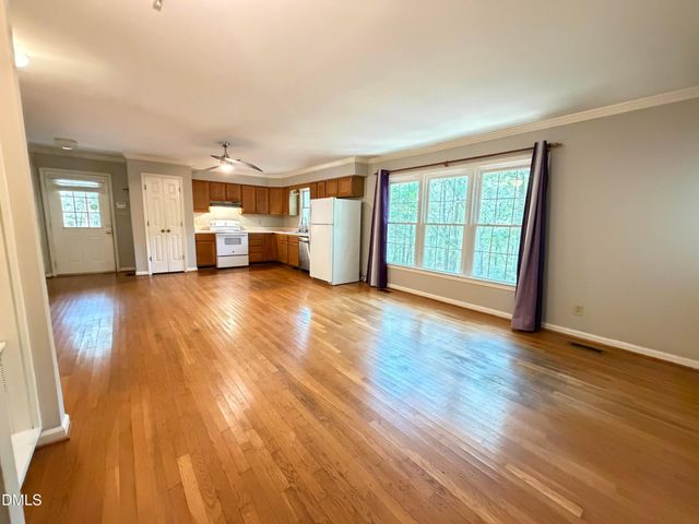 475 Deer Mountain Road, Pittsboro, NC 27312