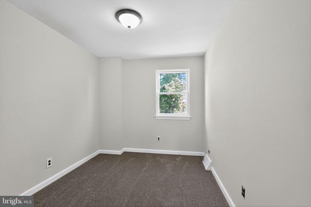 533 CROTZER AVE, Folcroft, PA 19032