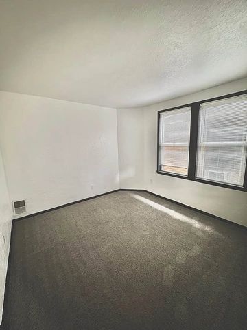 1525 Beechview Ave 2, Beechview, PA 15216