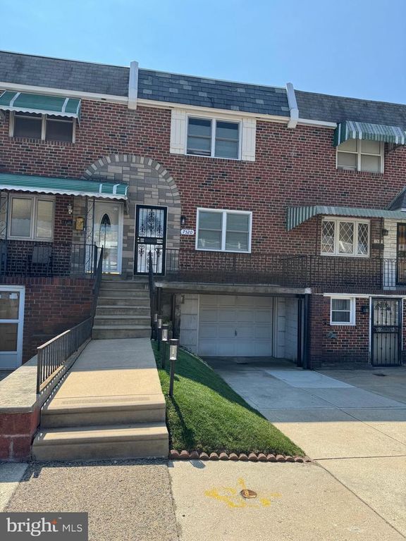 7520 ELMWOOD AVE, Philadelphia, PA 19153