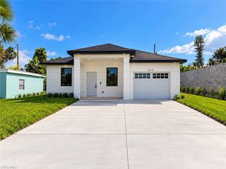3316 Handy CT, Fort Myers, FL 33916