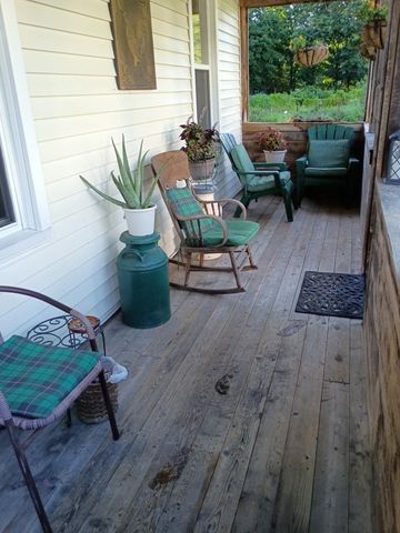 38 Border Street, Amherst, NH 03031