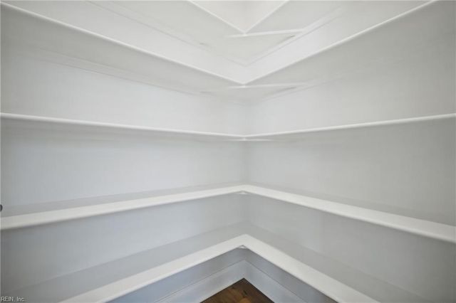 113 Bracewell LN, Yorktown, VA 23692