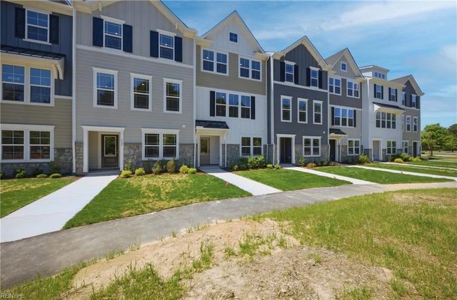 113 Bracewell LN, Yorktown, VA 23692