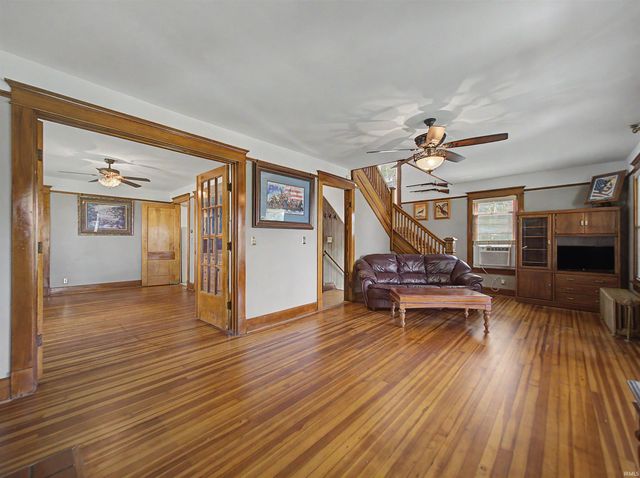 301 W Inglefield Road, Evansville, IN 47725