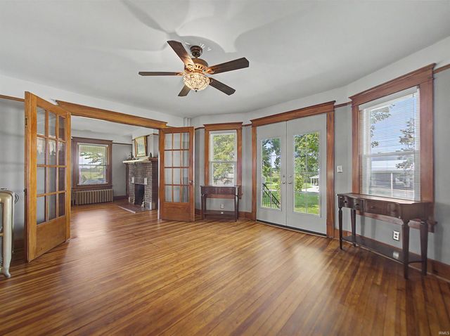 301 W Inglefield Road, Evansville, IN 47725