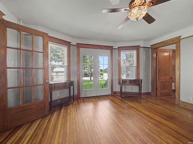 301 W Inglefield Road, Evansville, IN 47725