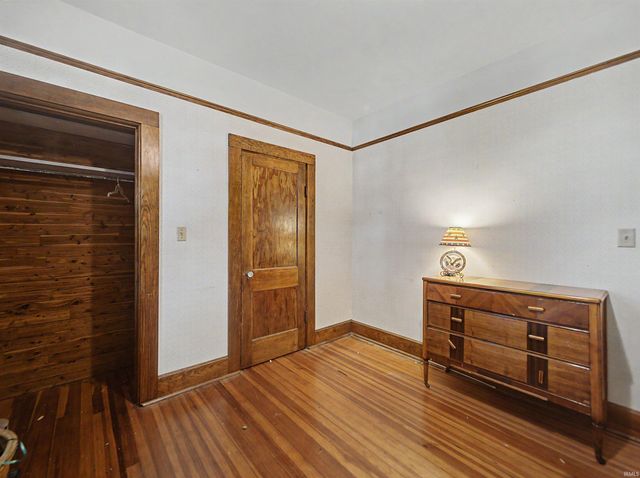 301 W Inglefield Road, Evansville, IN 47725