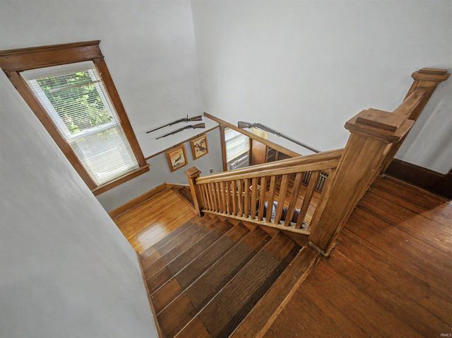 301 W Inglefield Road, Evansville, IN 47725