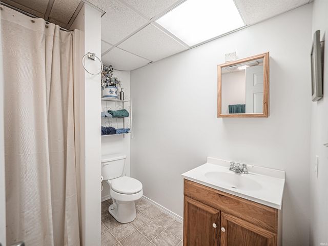 301 W Inglefield Road, Evansville, IN 47725