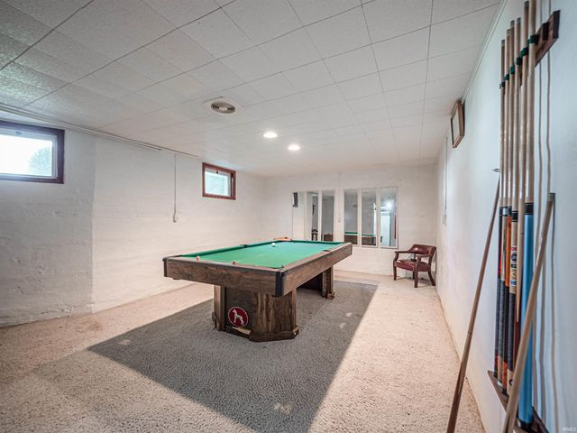 301 W Inglefield Road, Evansville, IN 47725