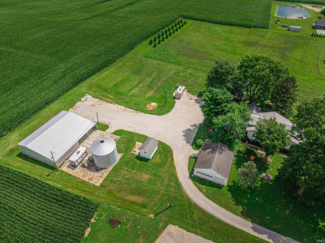 301 W Inglefield Road, Evansville, IN 47725
