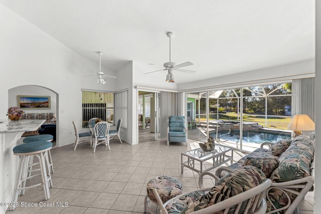 4250 Pine Street, Cocoa, FL 32926