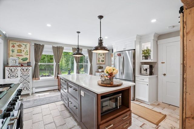 38 Water Street, Rumney, NH 03266