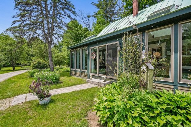 38 Water Street, Rumney, NH 03266