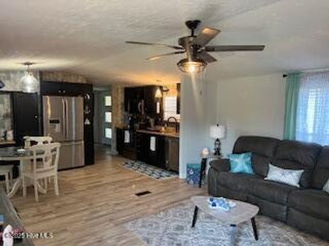 6110 Gordon Road, Wilmington, NC 28411