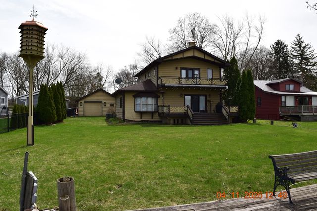 1022 River Terrace Drive, Johnsburg, IL 60051