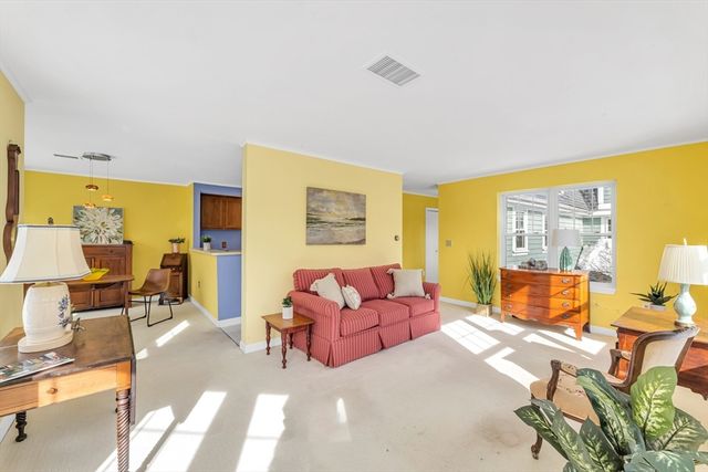 37 Hastings Street 201, Boston, MA 02132