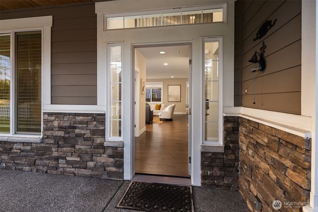 12204 Ashworth Avenue N, Seattle, WA 98133