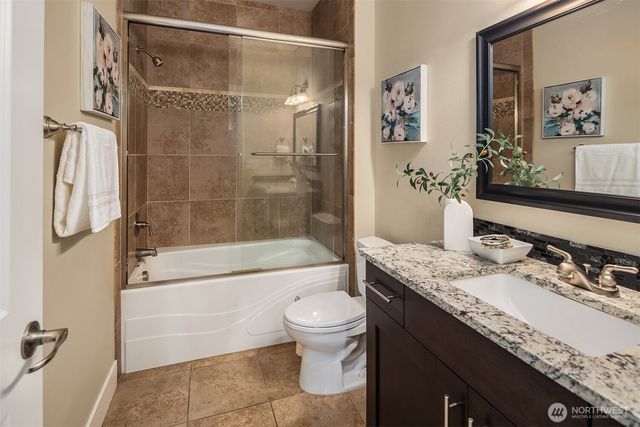 12204 Ashworth Avenue N, Seattle, WA 98133