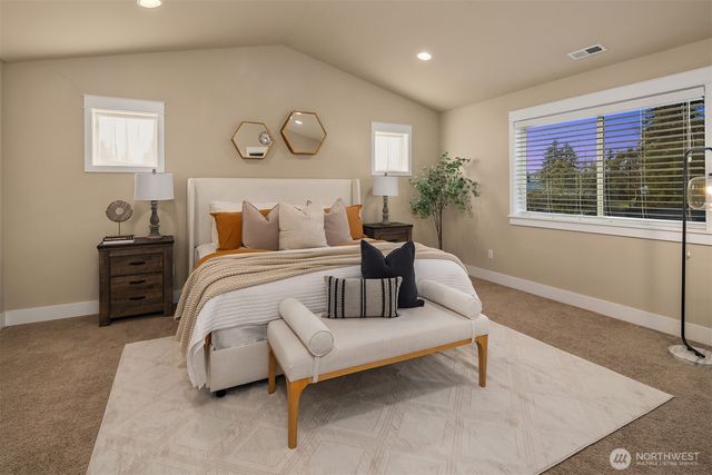 12204 Ashworth Avenue N, Seattle, WA 98133