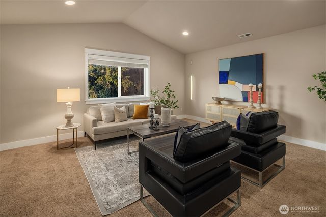 12204 Ashworth Avenue N, Seattle, WA 98133