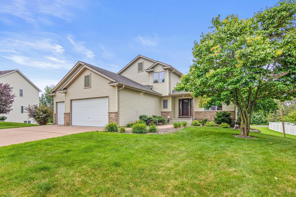 22027 Ethan Avenue, Forest Lake, MN 55025