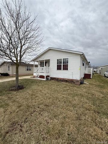 11224 Nearbrook Court, South Lyon, MI 48178