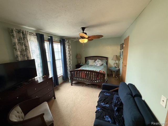 11224 Nearbrook Court, South Lyon, MI 48178