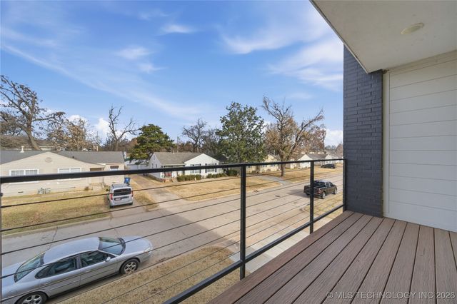 3767 S Riverside Drive E 3767, Tulsa, OK 74105