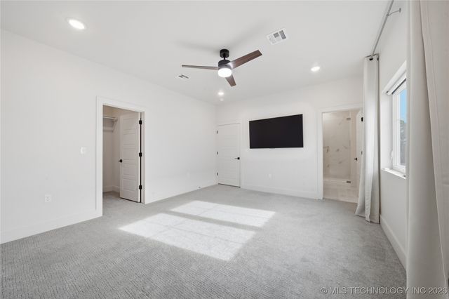 3767 S Riverside Drive E 3767, Tulsa, OK 74105