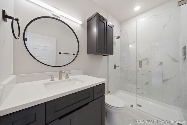 3767 S Riverside Drive E 3767, Tulsa, OK 74105