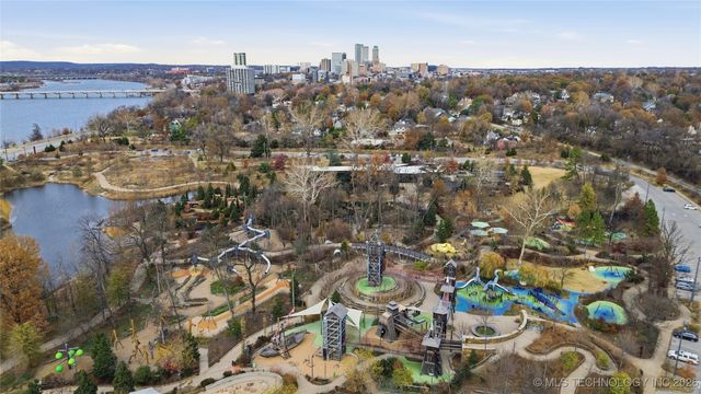 3767 S Riverside Drive E 3767, Tulsa, OK 74105