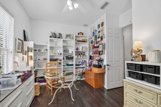 198 Bella Vista Way, Royal Palm Beach, FL 33411
