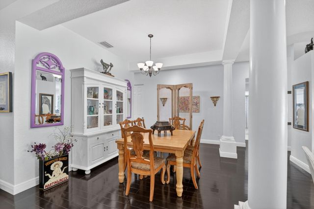 198 Bella Vista Way, Royal Palm Beach, FL 33411