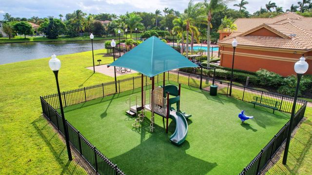 198 Bella Vista Way, Royal Palm Beach, FL 33411