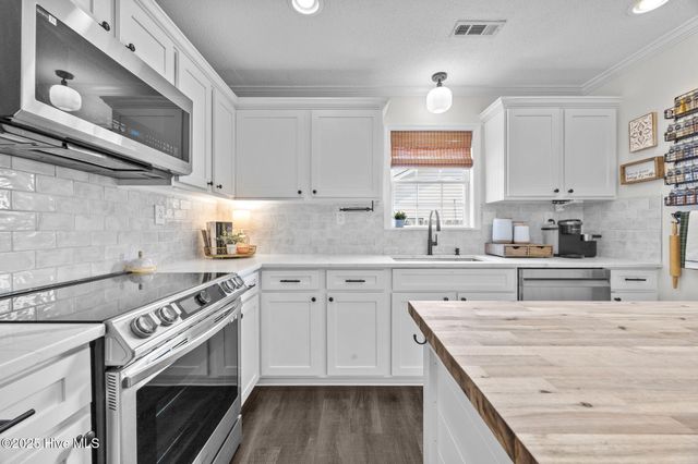 113 Pollard Drive, Jacksonville, NC 28540
